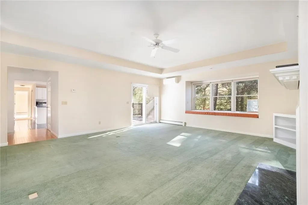 45 Crestwood Lane Charlestown RI 02813