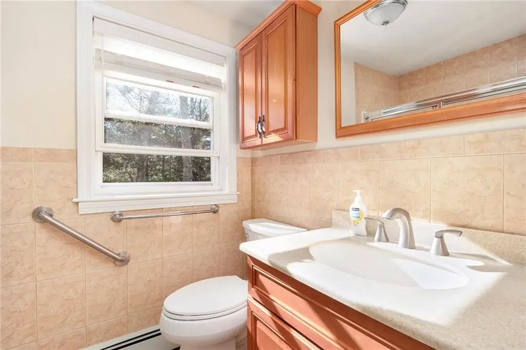 45 Crestwood Lane Charlestown RI 02813