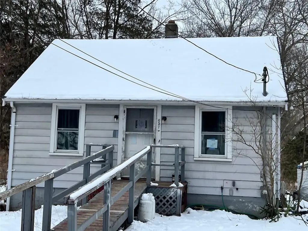 657 Greenville Avenue Johnston RI 02919