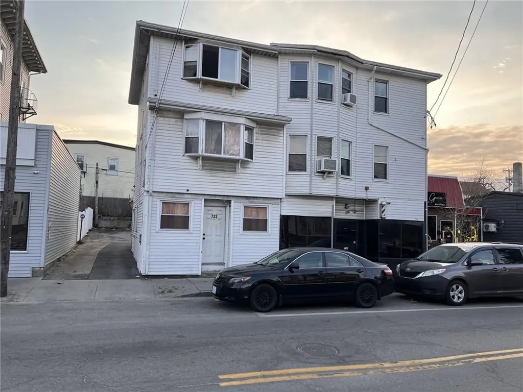 722 Dexter Street Central Falls RI 02863