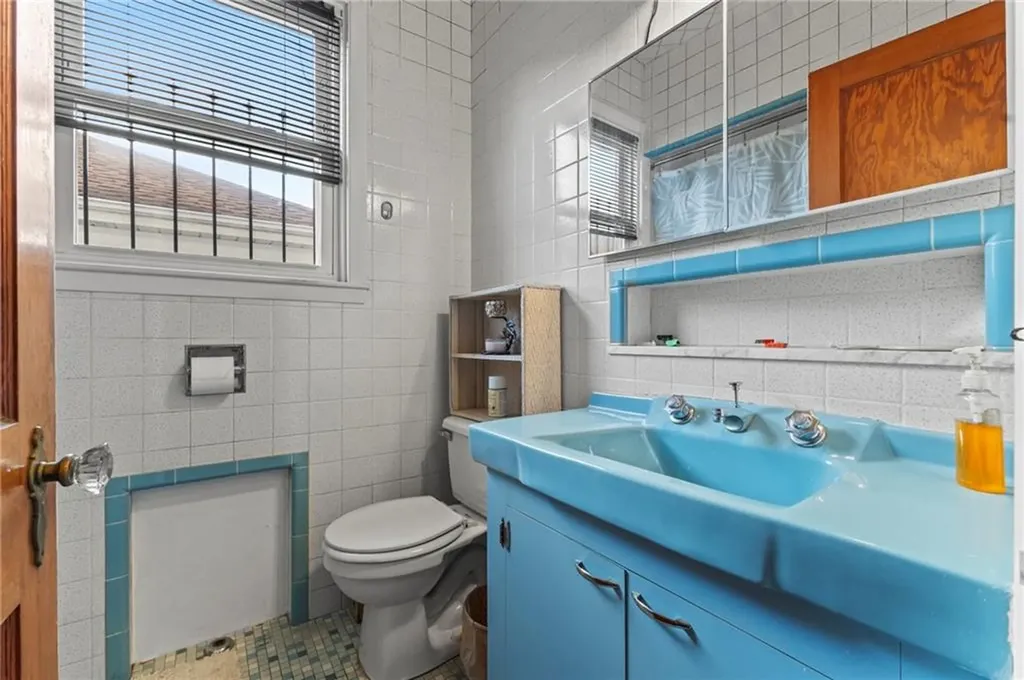 35 Montrose Street Providence RI 02908