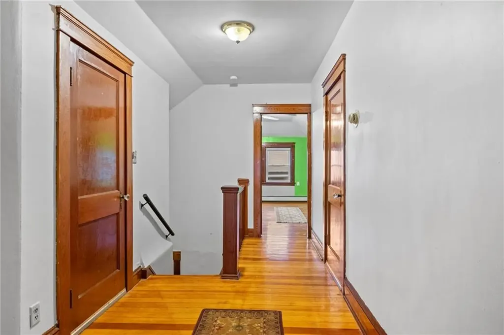 35 Montrose Street Providence RI 02908