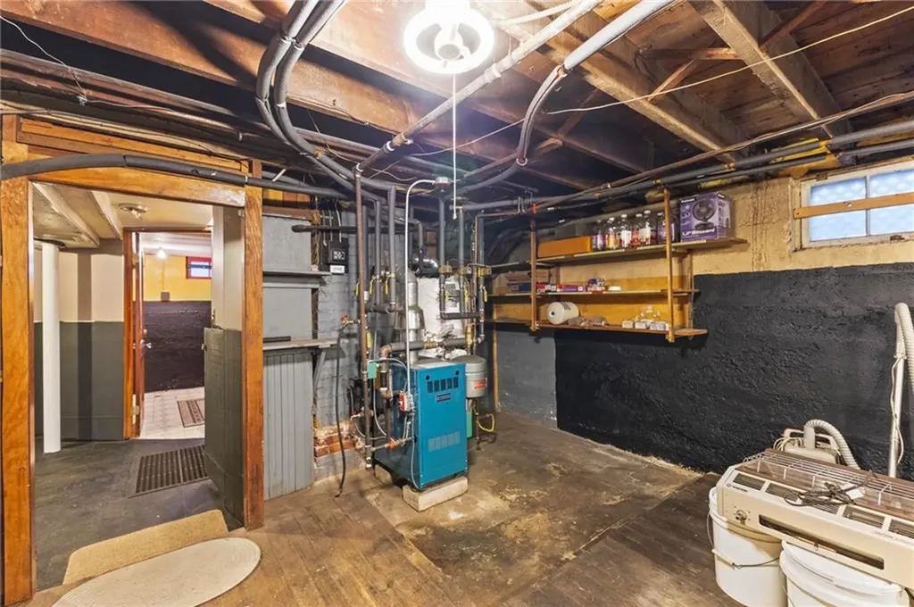 35 Montrose Street Providence RI 02908