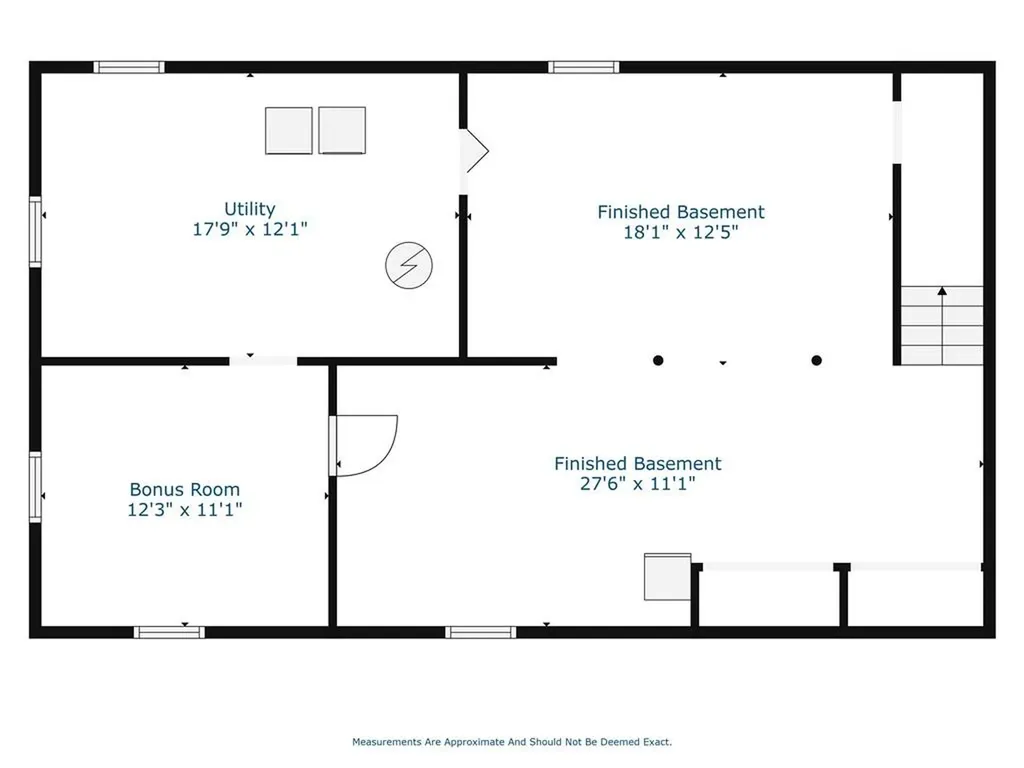 33 Hope Avenue Warwick RI 02889