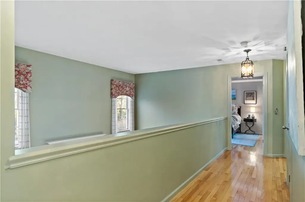 152 Sleepy Hollow Farm Road Warwick RI 02886