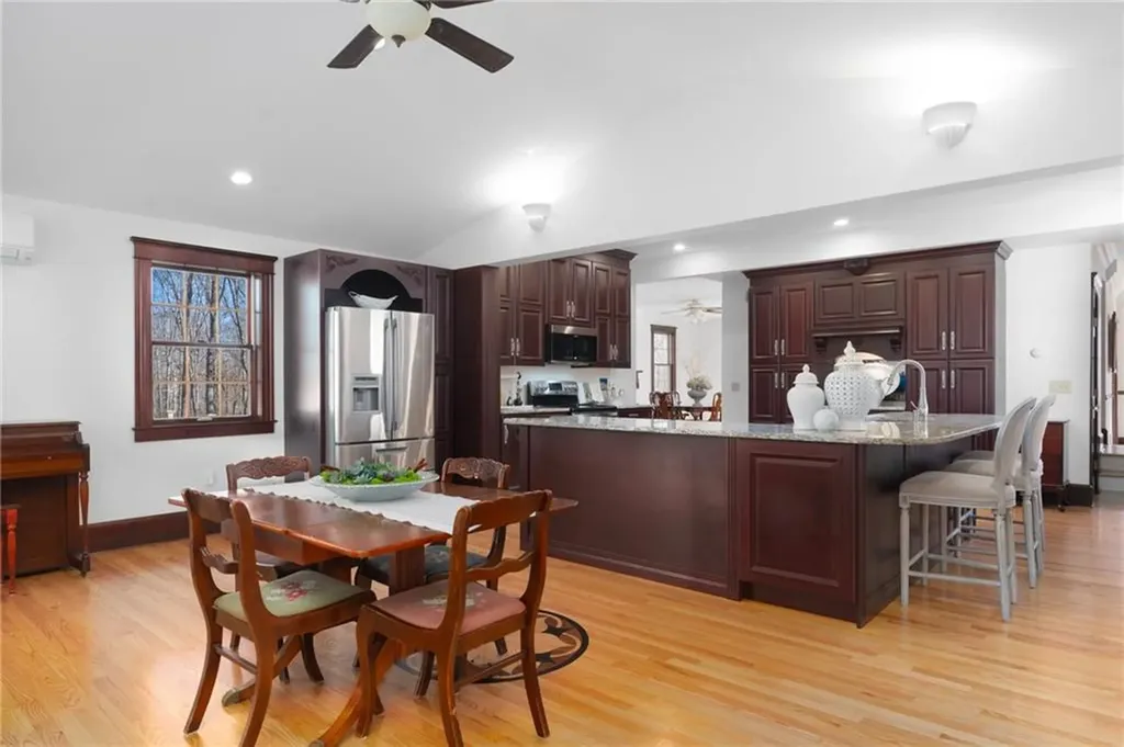 73 Nottingham Drive Scituate RI 02831