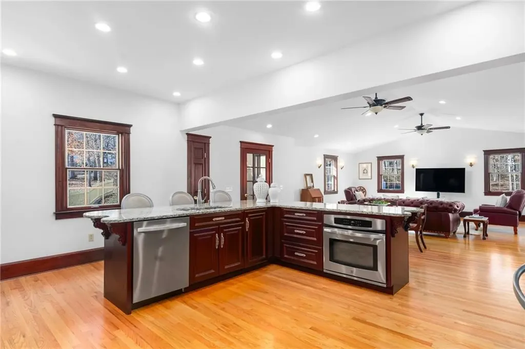 73 Nottingham Drive Scituate RI 02831