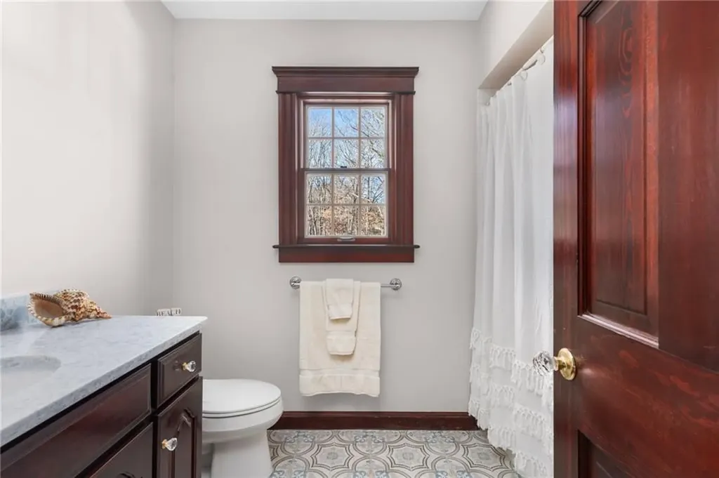 73 Nottingham Drive Scituate RI 02831