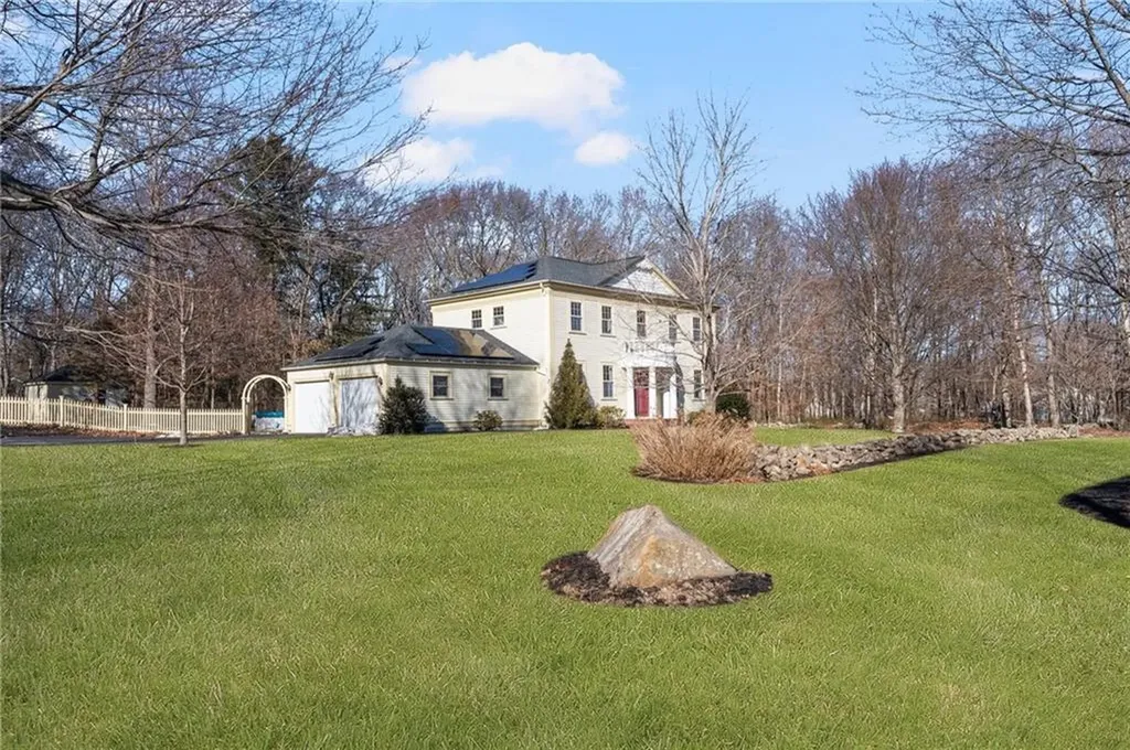 73 Nottingham Drive Scituate RI 02831