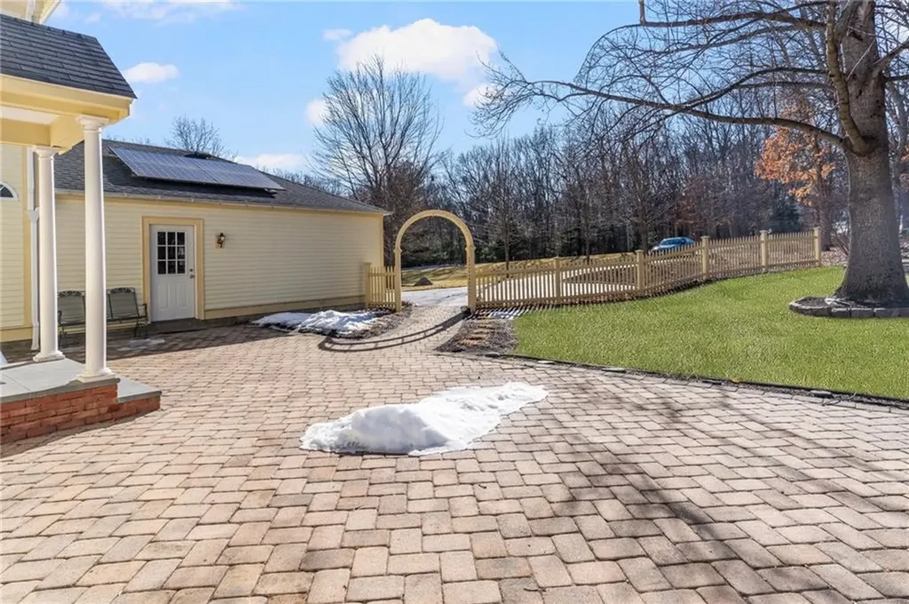 73 Nottingham Drive Scituate RI 02831