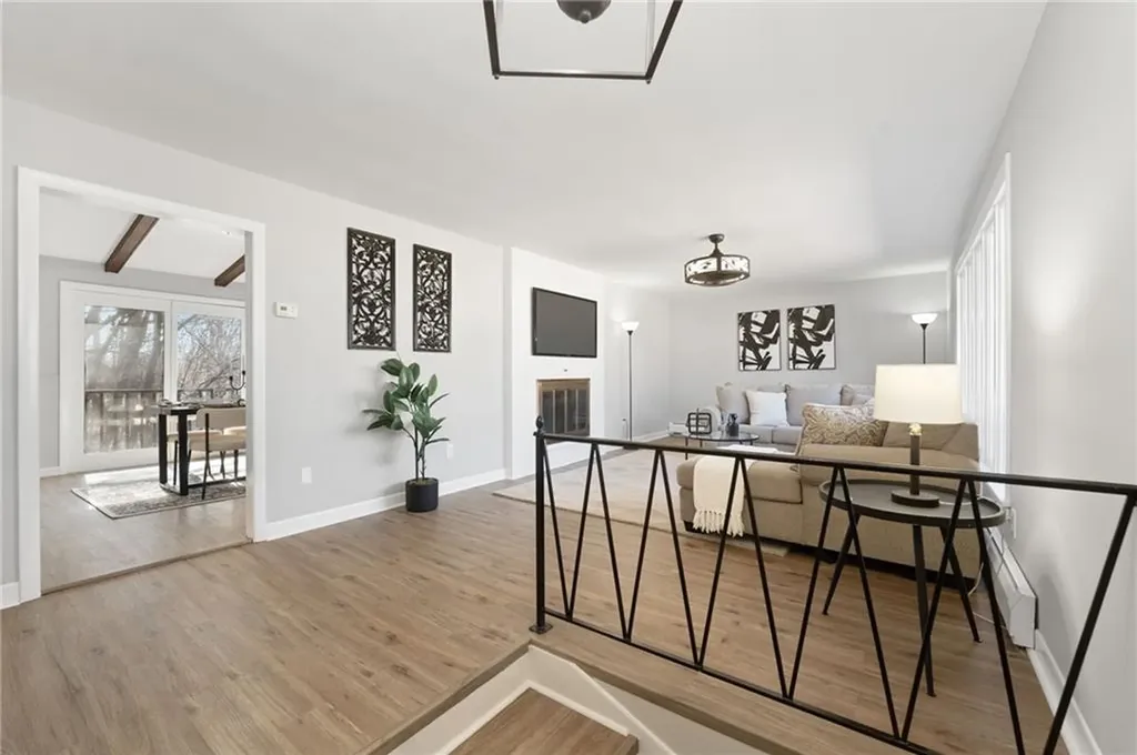 27 West River Parkway North Providence RI 02904