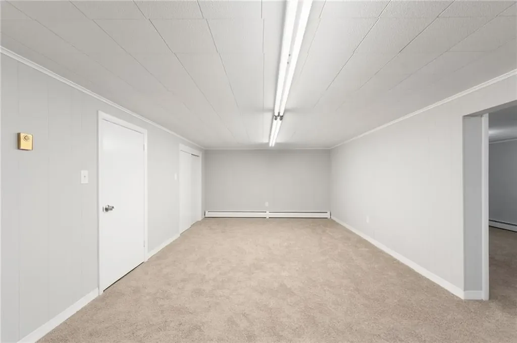 27 West River Parkway North Providence RI 02904
