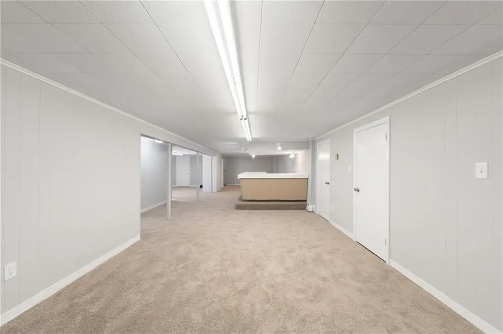 27 West River Parkway North Providence RI 02904
