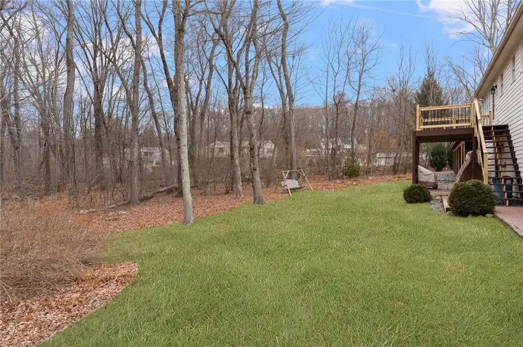 8 Catherine Road Smithfield RI 02917