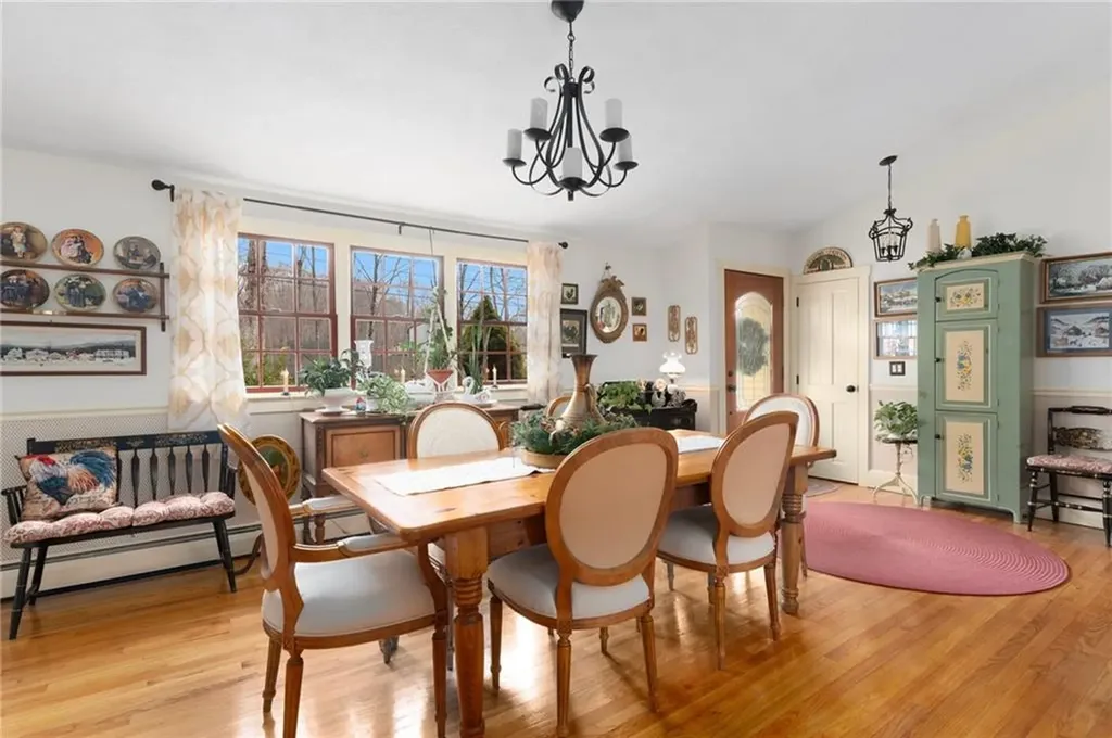 8 Catherine Road Smithfield RI 02917