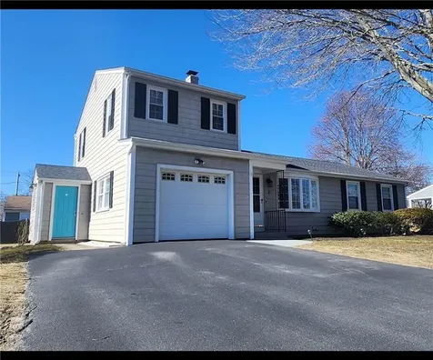 3 Lee Drive Warren RI 02885