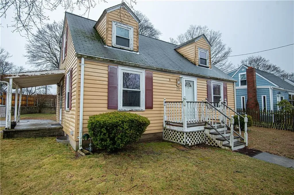 131 Frederick Street East Providence RI 02916