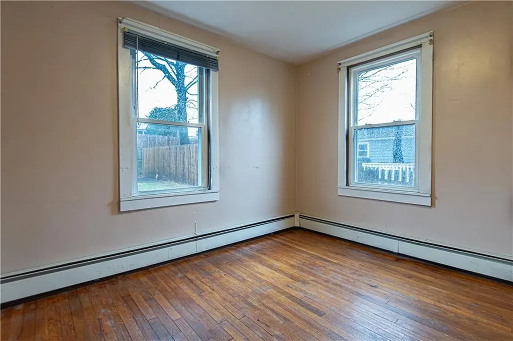 131 Frederick Street East Providence RI 02916