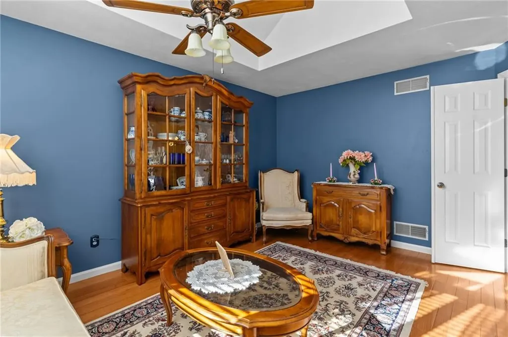 4 Shadowbrook Lane Smithfield RI 02917