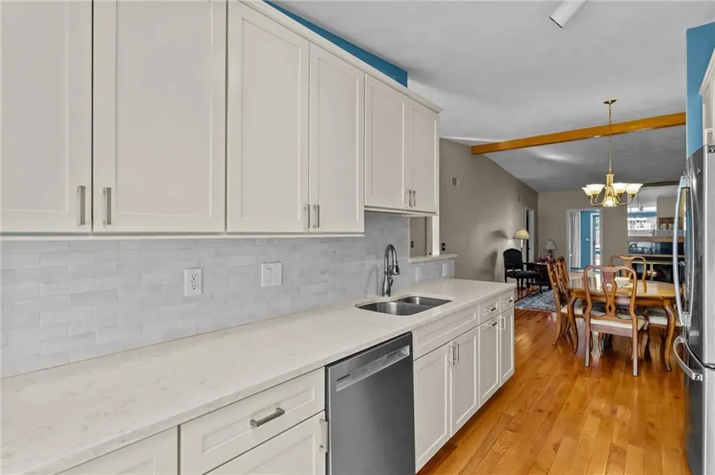 4 Shadowbrook Lane Smithfield RI 02917