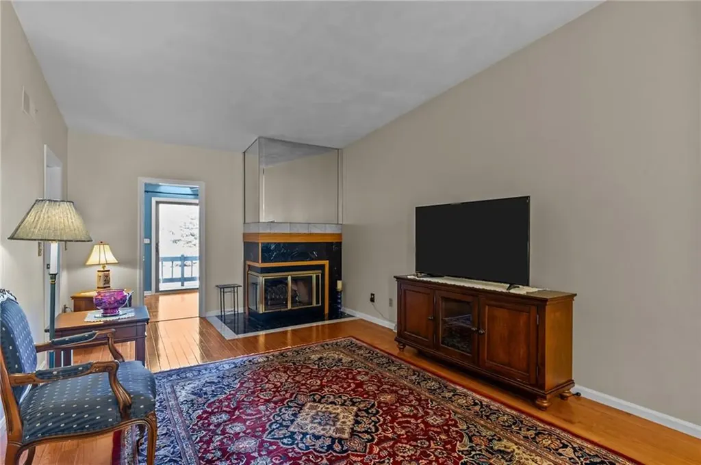 4 Shadowbrook Lane Smithfield RI 02917