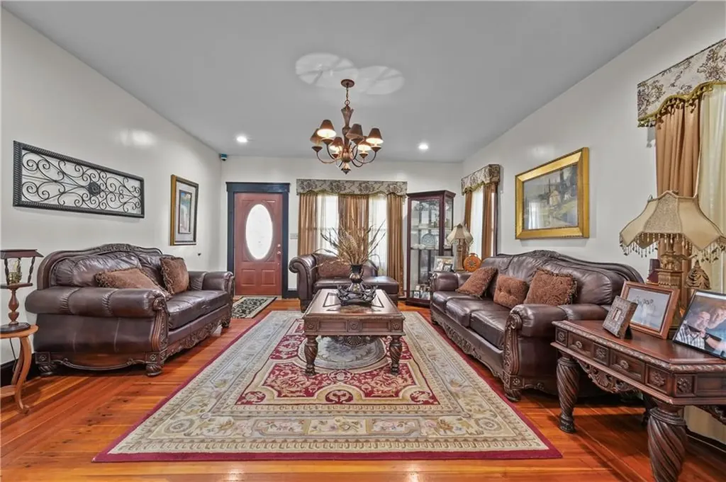 191 Linwood Avenue Providence RI 02907