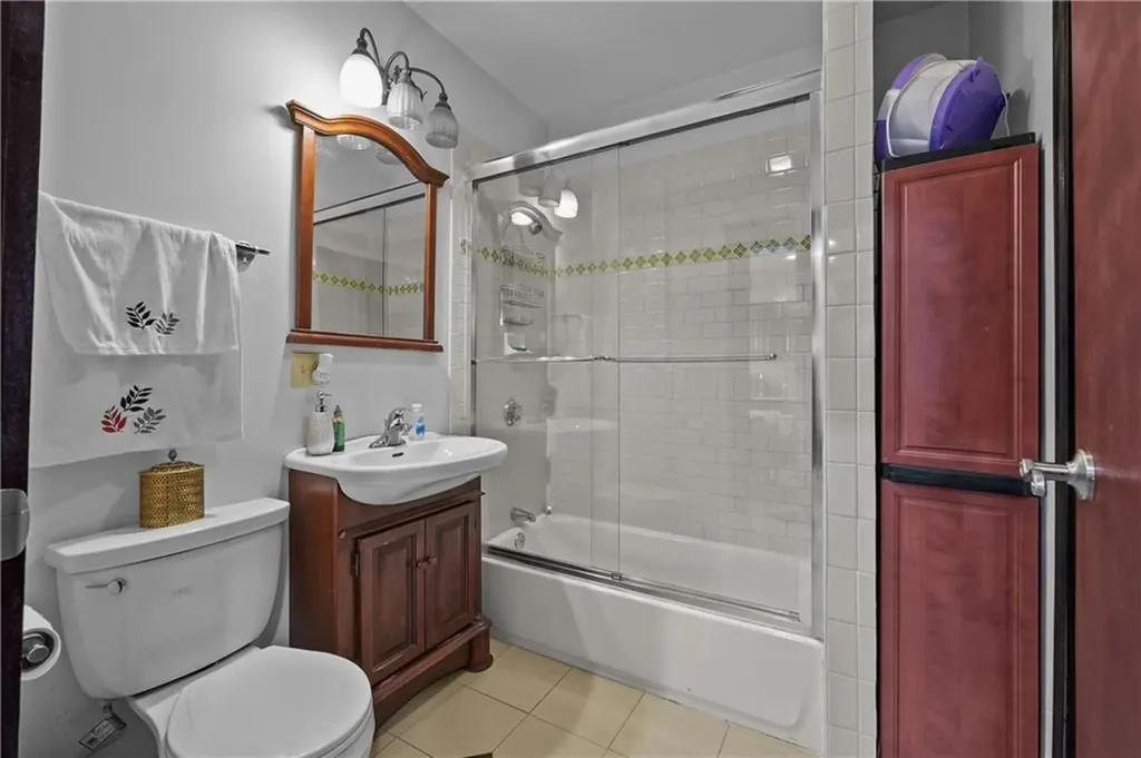 191 Linwood Avenue Providence RI 02907