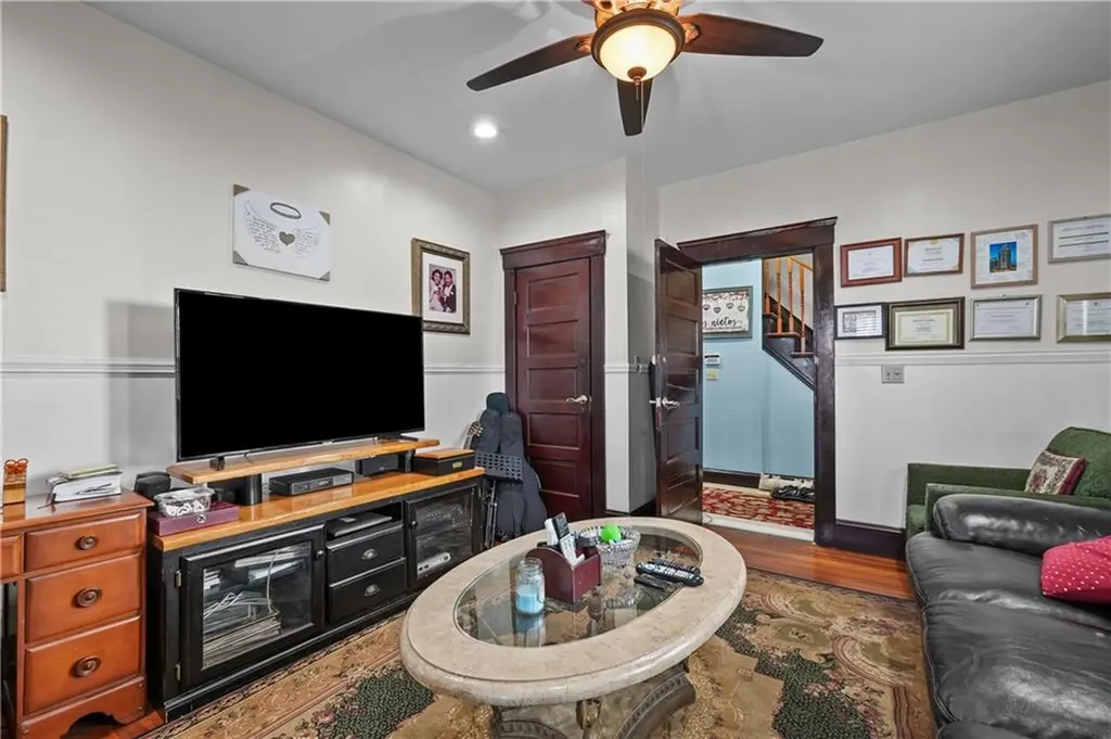 191 Linwood Avenue Providence RI 02907