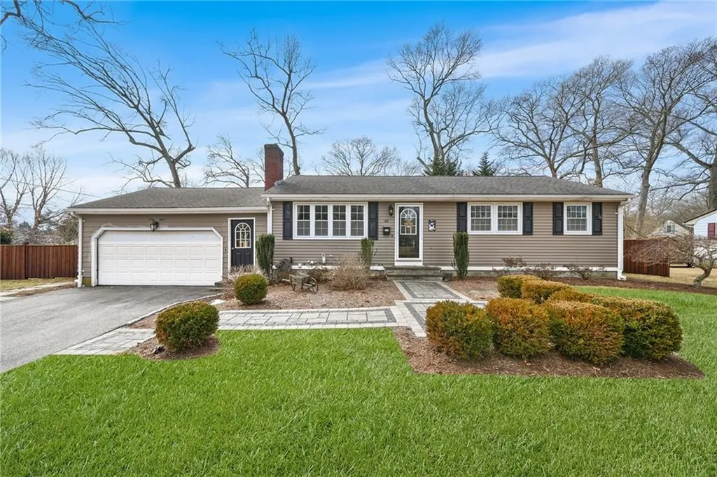 48 Birchwood Way East Greenwich RI 02818