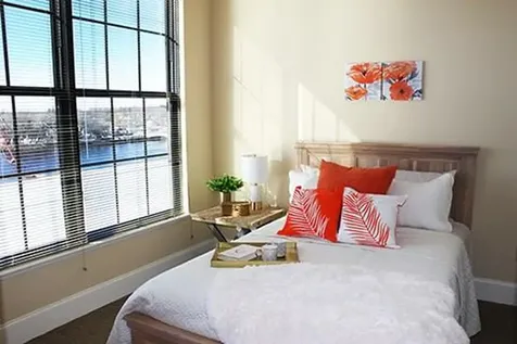 91 Main Street Warren RI 02885