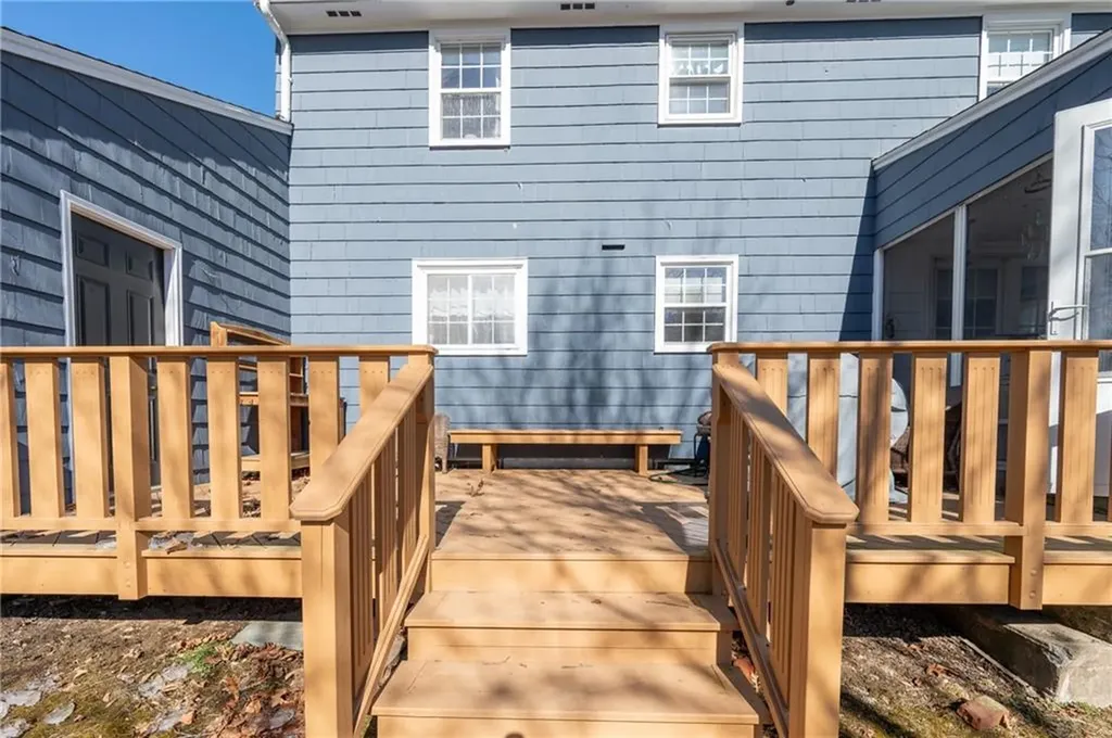 4 Larchwood Drive Cumberland RI 02864