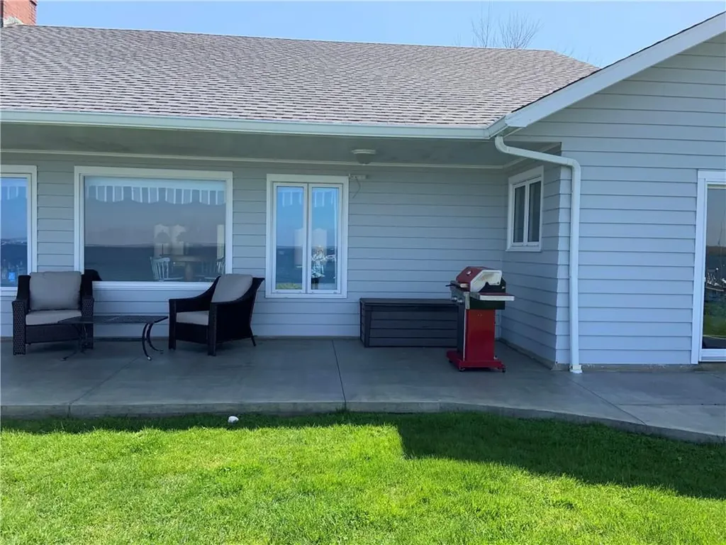 180 Bayview Avenue Portsmouth RI 02871