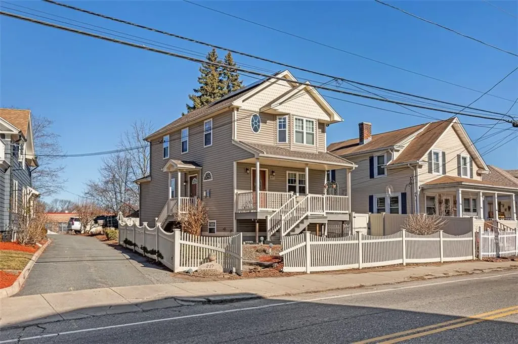 227 Killingly Street Providence RI 02909