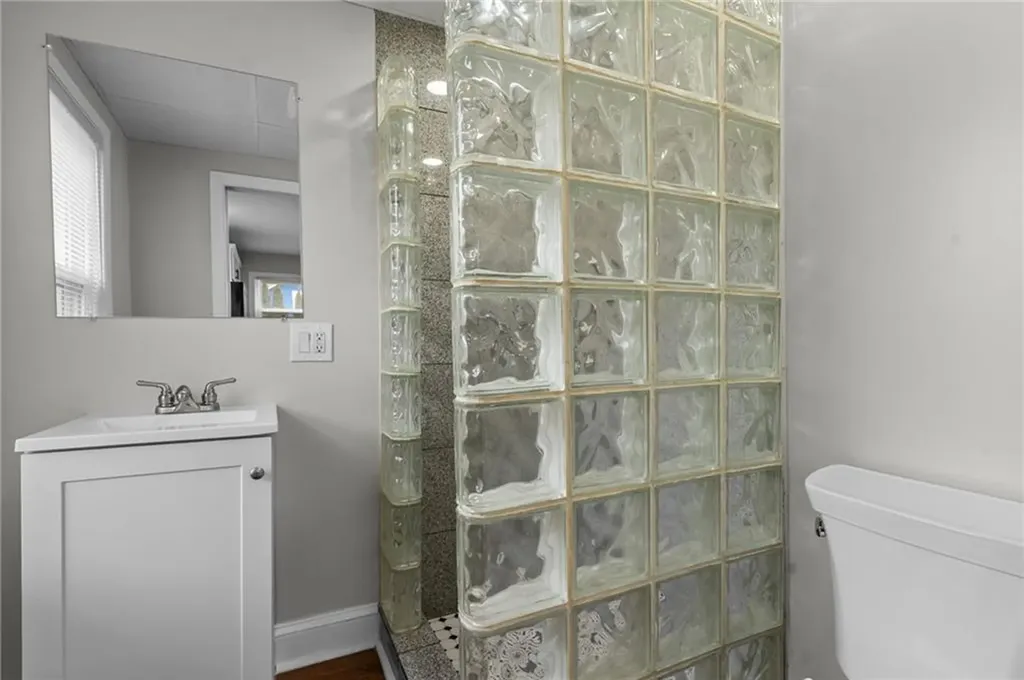 22 Standish Avenue Providence RI 02908