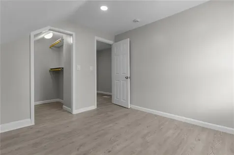 22 Standish Avenue Providence RI 02908