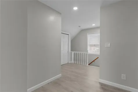 22 Standish Avenue Providence RI 02908