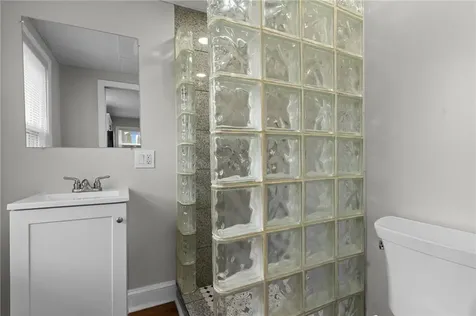 22 Standish Avenue Providence RI 02908