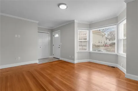 22 Standish Avenue Providence RI 02908