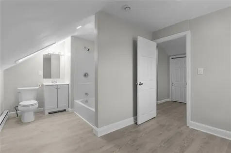 22 Standish Avenue Providence RI 02908