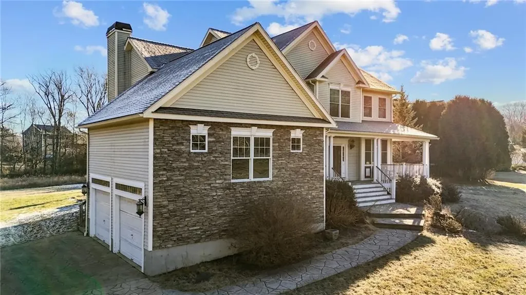 204 Touisset Road Warren RI 02885