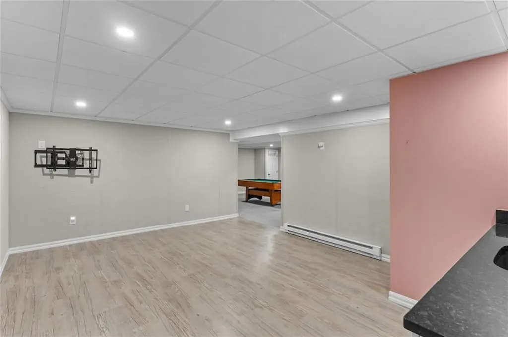 204 Touisset Road Warren RI 02885