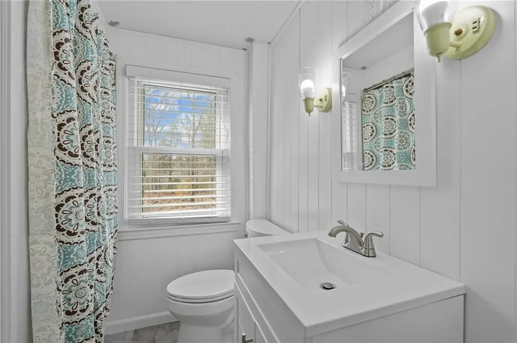 190 Pleasant View Avenue Smithfield RI 02917