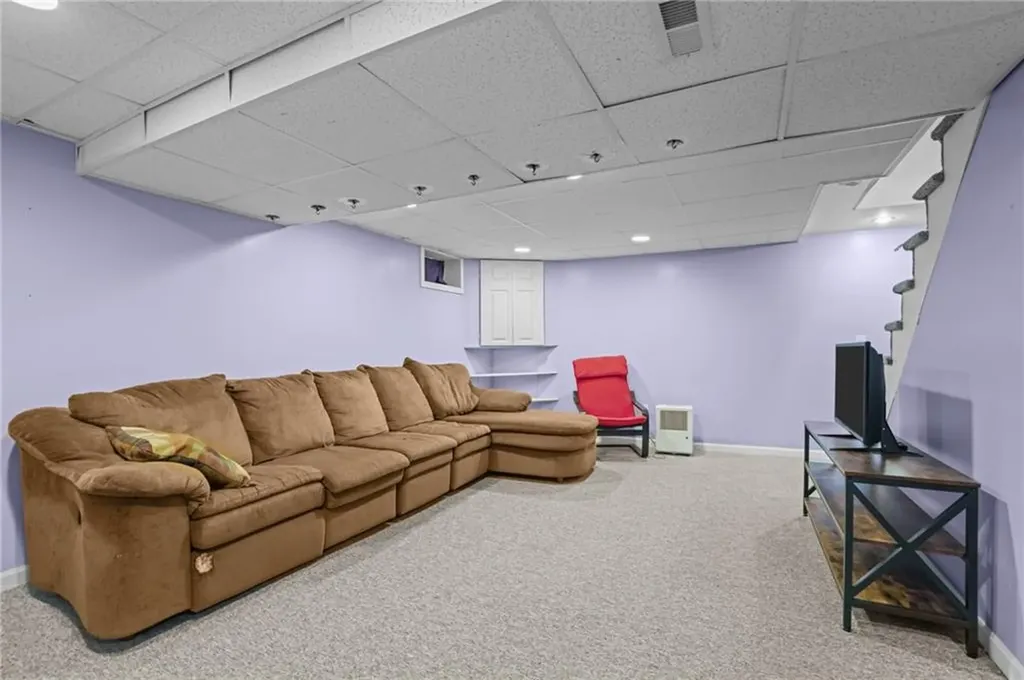 190 Pleasant View Avenue Smithfield RI 02917
