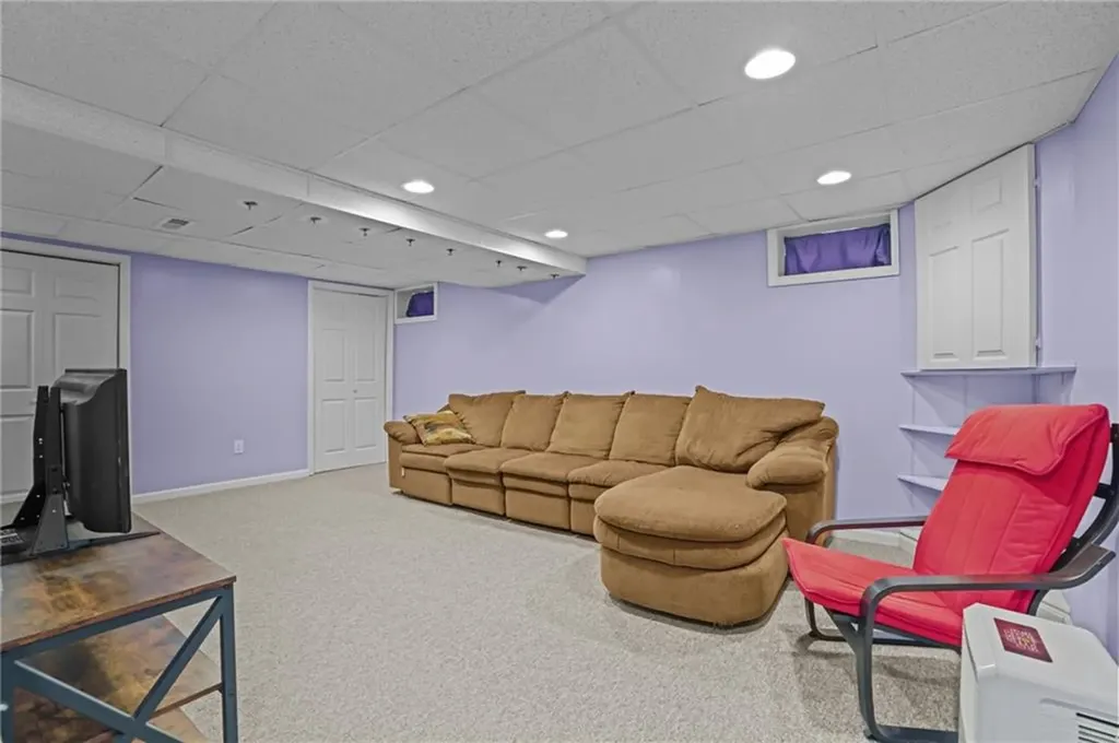 190 Pleasant View Avenue Smithfield RI 02917