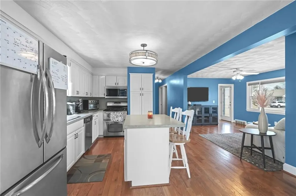 190 Pleasant View Avenue Smithfield RI 02917