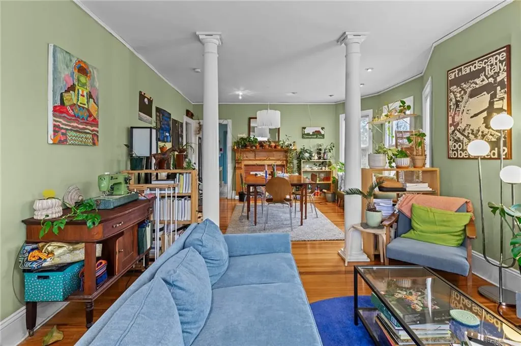 14 16 Phillips Street Providence RI 02906