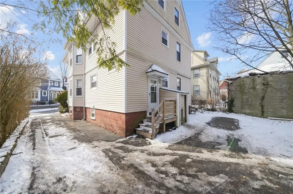14 16 Phillips Street Providence RI 02906