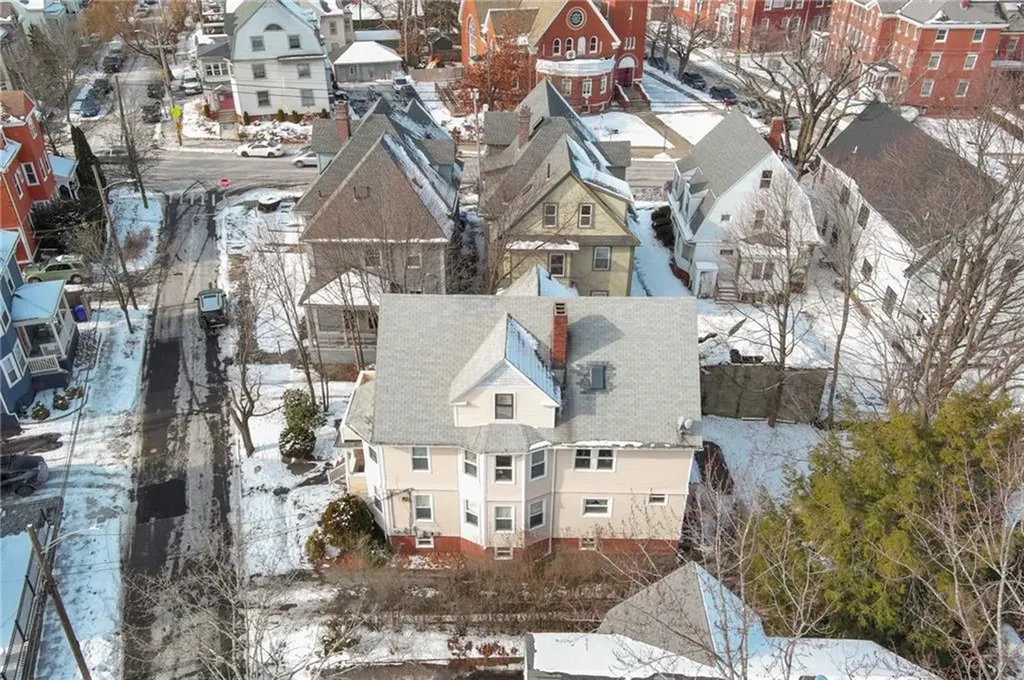 14 16 Phillips Street Providence RI 02906
