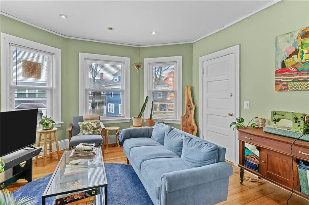 14 16 Phillips Street Providence RI 02906