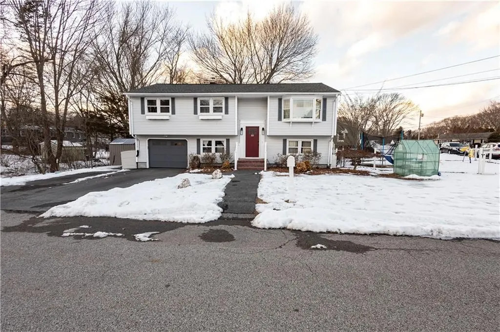 10 Judy Terrace West Warwick RI 02893